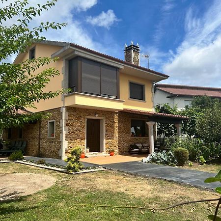 Vivienda Turistica Os Galegos En Palas De Rey Palas de Rei Dış mekan fotoğraf