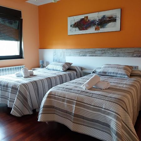 Vivienda Turistica Os Galegos En Palas De Rey Palas de Rei Dış mekan fotoğraf